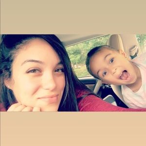 Meet your Posher, Denisse